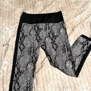 Fabletics Snake Skin Leggings size L